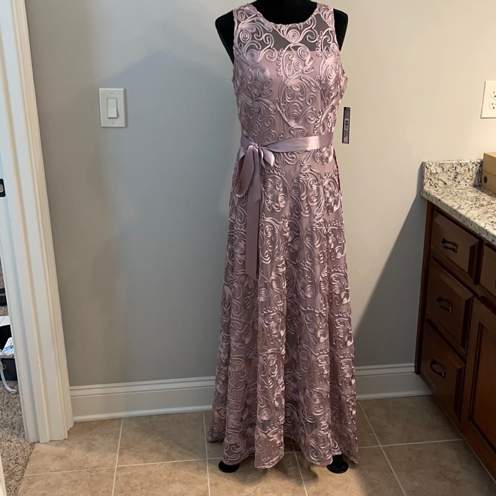 New Tahari Formal Full Length Gown